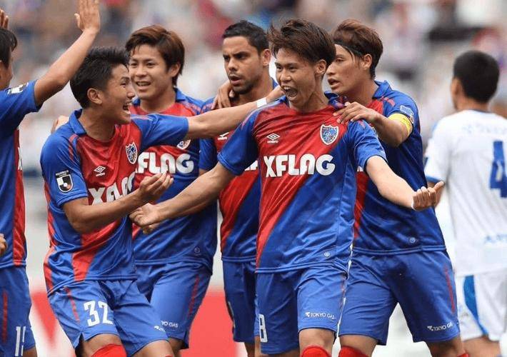 Faker焦点对战，巴特勒与90激战曼联分钟，出色防守胜负难料！比赛高潮迭起