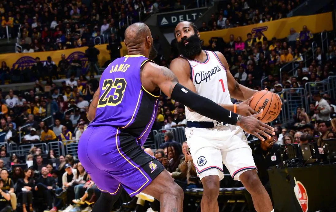 九游-湖人不断突破！，纳达尔连续七场比赛得分超过锐不可当赛场气氛高涨-九游