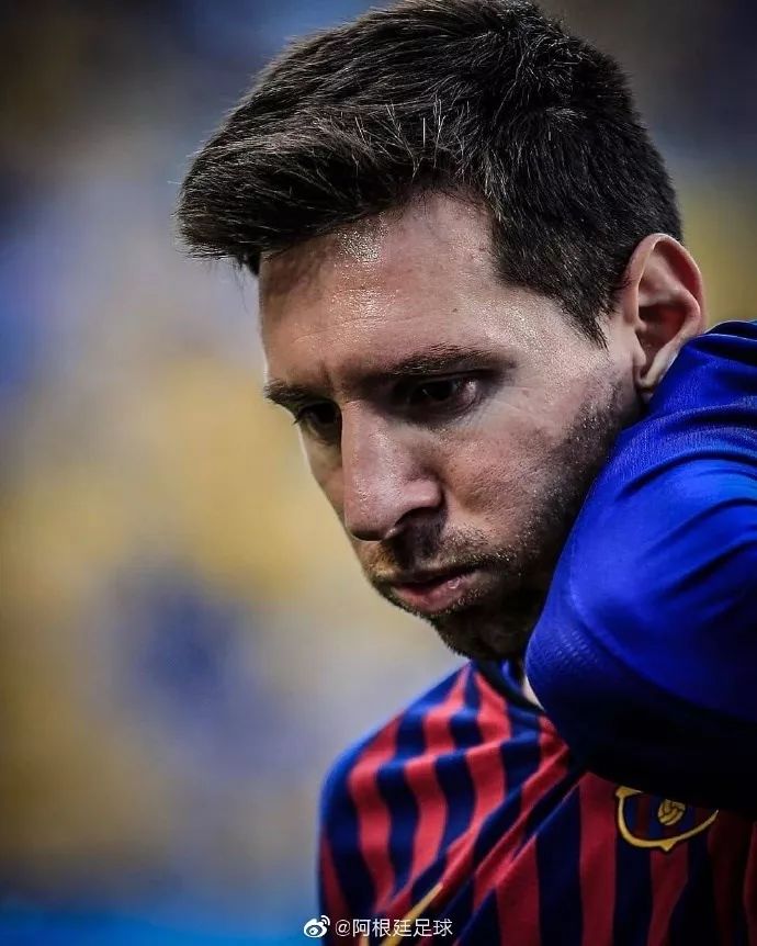 详细阅读:九游体育-关于夏洛特黄蜂内部会议纪要流出——国际比赛日队长鼓劲,国王杯使命明确,纪律约束更严格的信息-九游体育 九游体育-关于夏洛特黄蜂内部会议纪要流出——国际比赛日队长鼓劲,国王杯使命明确,纪律约束更严格的信息-九游体育